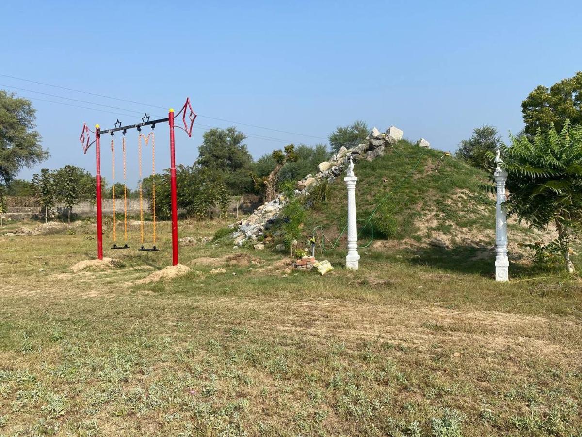 Modhera Sunrise Resort - Tents Bhungas Jungle Restaurants & Candlelight Dining Kalri Exterior photo