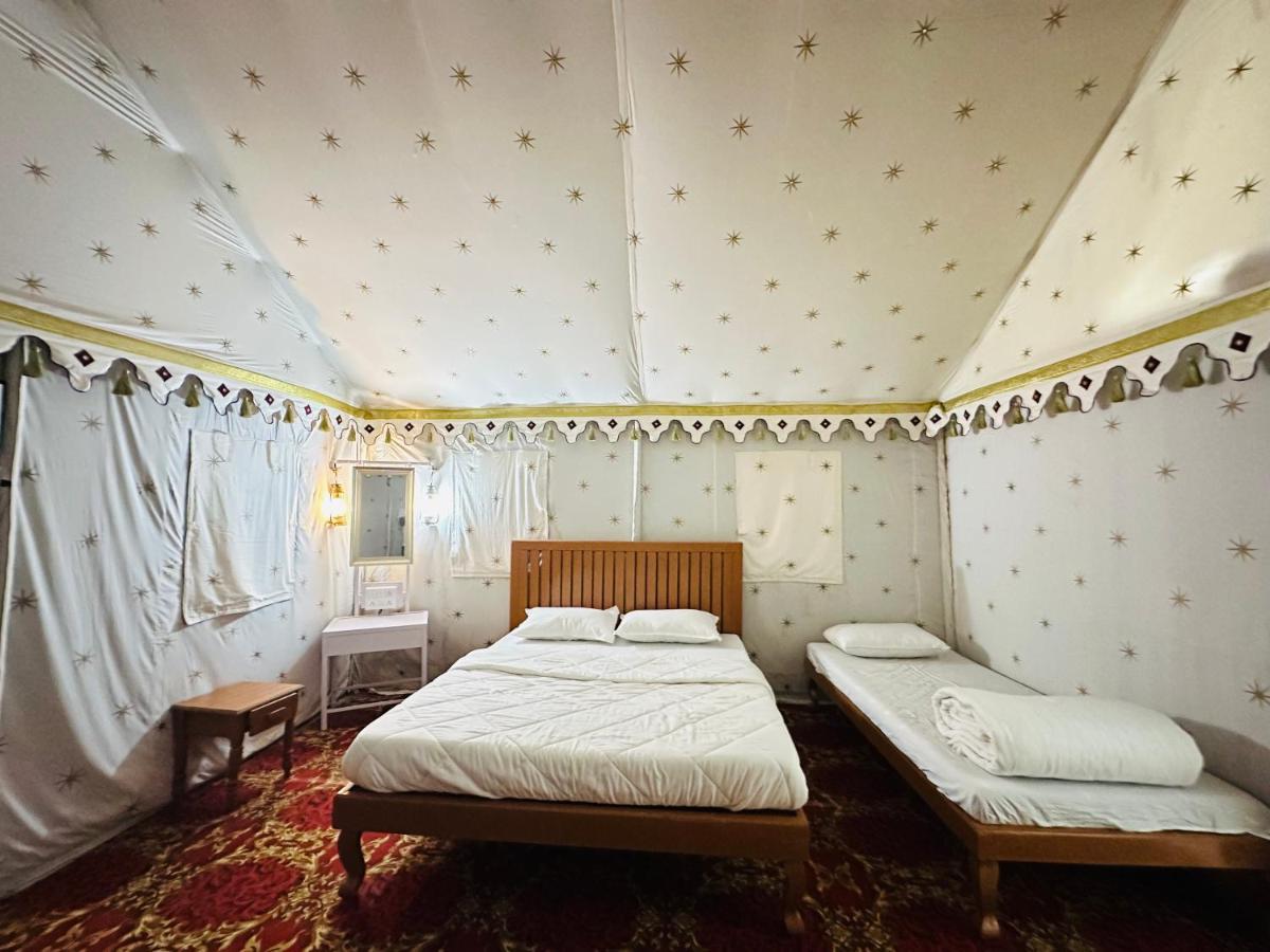Modhera Sunrise Resort - Tents Bhungas Jungle Restaurants & Candlelight Dining Kalri Exterior photo