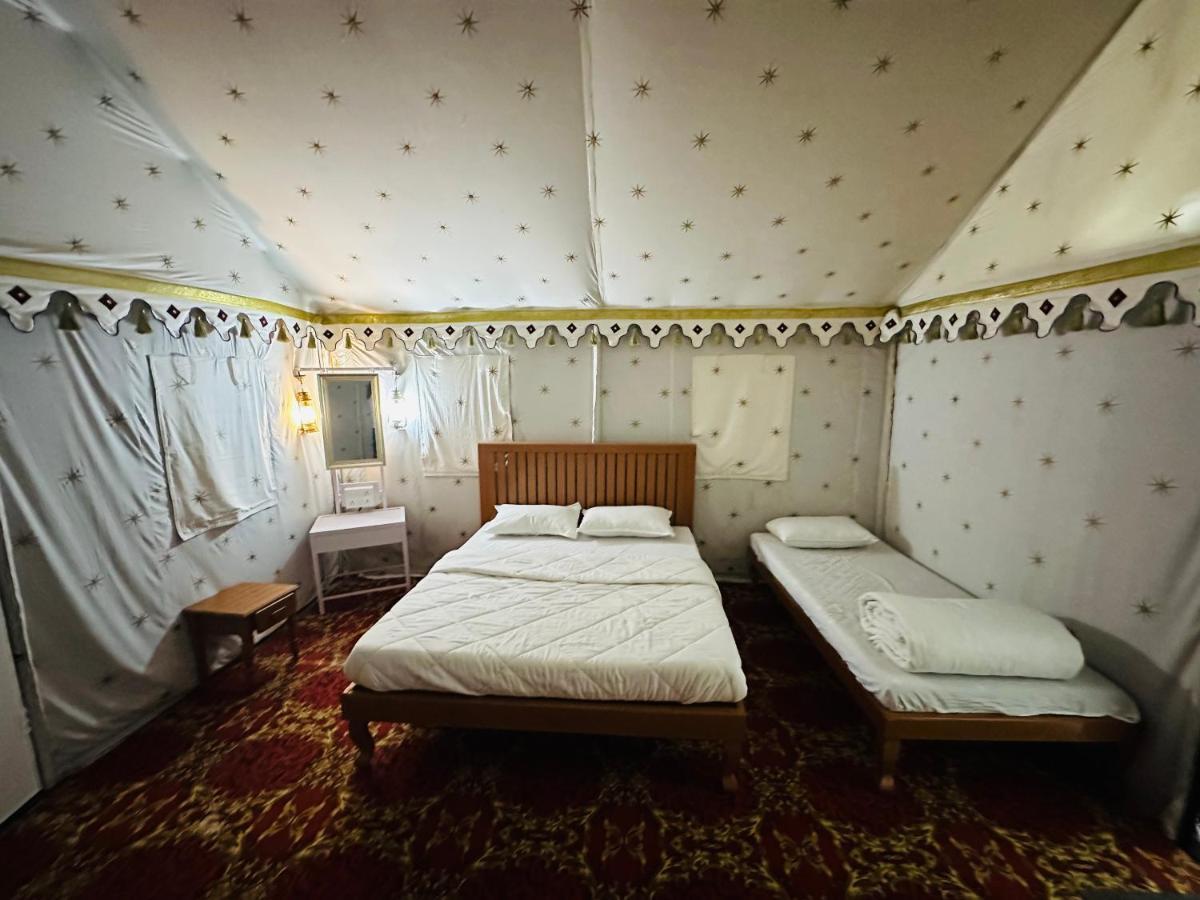 Modhera Sunrise Resort - Tents Bhungas Jungle Restaurants & Candlelight Dining Kalri Exterior photo