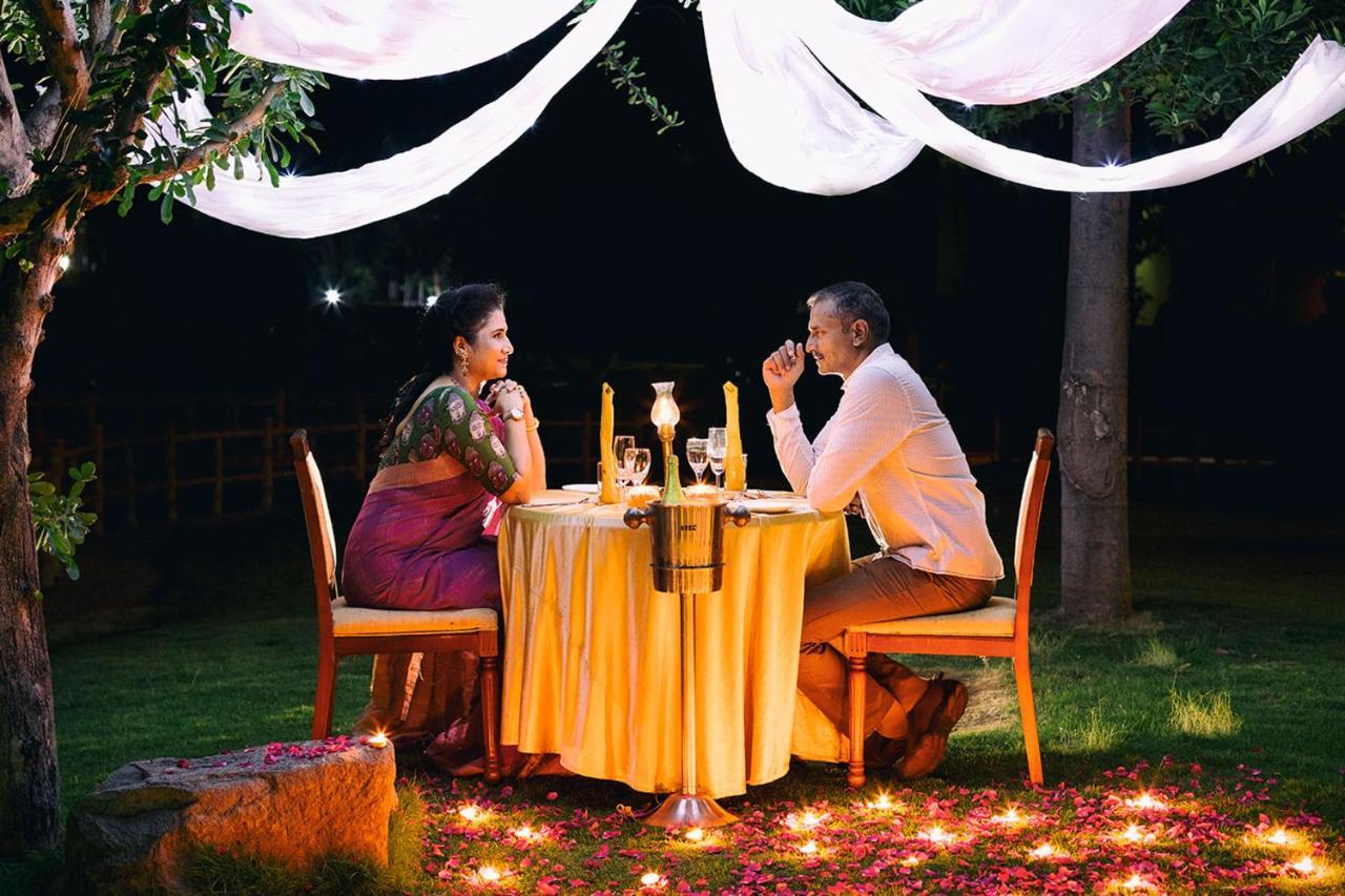 Modhera Sunrise Resort - Tents Bhungas Jungle Restaurants & Candlelight Dining Kalri Exterior photo