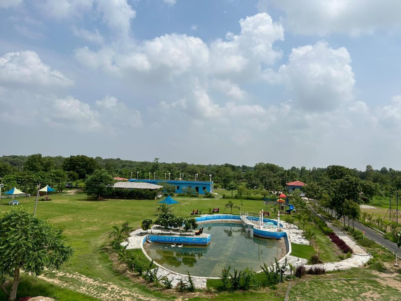 Modhera Sunrise Resort - Tents Bhungas Jungle Restaurants & Candlelight Dining Kalri Exterior photo